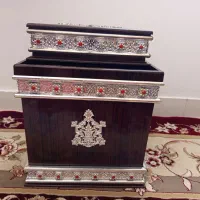 جای دستمال کاغذی و سطل زباله