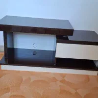 میز تلویزیون چوبی