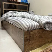 تخت 2نفره سایز 1/40 / به همراه تشک رویال/ درحد