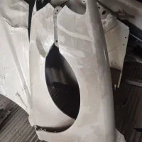 کاپوت جلو و گلگیر چپ و راست   جنسیس