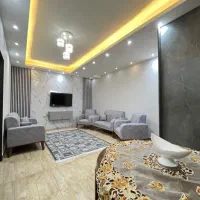 نیازمند همخانه ی خانم