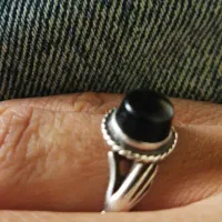 انگشتر دست دلبر