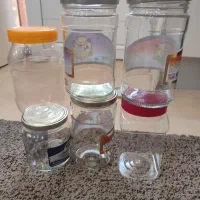 تعدادی شیشه