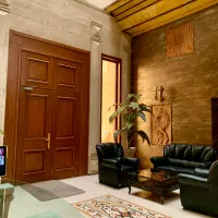 فرمانیه-شرقی-400-متر-فروشی-آپارتمان-دنج