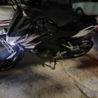 موتور سیکلت ns200 ان اس ۲۰۰