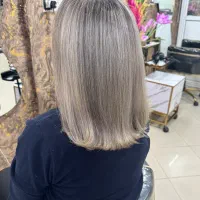 اموزش تخصصی رنگ و‌لایت و‌کراتین