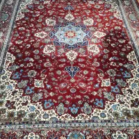قالی در حد نو تمیز