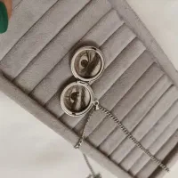 لاکت