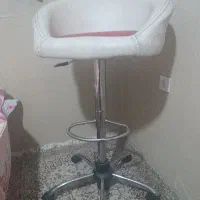 صندلی چرم سفید جک دار