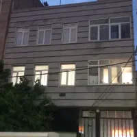 اپارتمان ۹۳واقع خیابان طالقانی