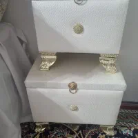 چمدون لباس همراه با سطل اشغال ودستمال کاغذی