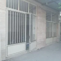 نقاشی ساختمان آذرشهر