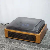 گرام بلندگو سرخور