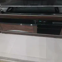 تخت خواب و میز ارایشی