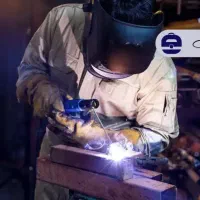 استادکار و نیروی ماهر فلز