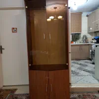 ویترین با جنس چوب مرغوب