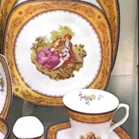 سرویس چینی  ۱۲ نفره و لیوان  پافیلی  ۶ نفره