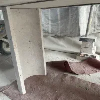 پایه میز سنگی و جلو مبلی