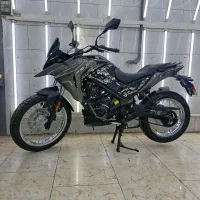 آن اچ 180