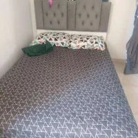 تخت یک نفره عرض