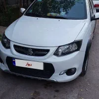 کوییک r