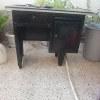 میز اهنی