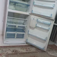 یخچال دونار سالم،  فقط آبسردکنش خراب شده.