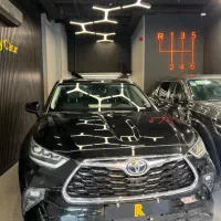 تویوتا هایلندر (toyota highlander)