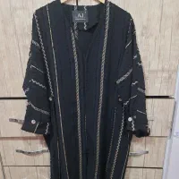 مانتو|لباس|بهارستان, |دیوار