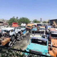 لاشه و قطعات موتور گیربکس کامل بنز ولو ماک اسکانیا
