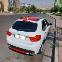 کوییک R 1402
