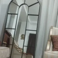 اینه قدی|آینه|فردیس, نسترن غربی|دیوار