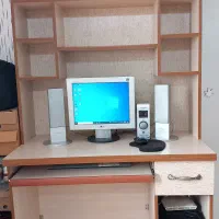 میزکامپیوتر و تحریر کتابخانه صندلی