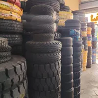لاستیک لیفتراک ، لودر ، بابکت ، کشاورزی|قطعات یدکی و لوازم جانبی|مشهد, کوی پلیس|دیوار