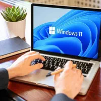 نصب انواع ویندوز ونرم افزارکامپیوتر و لپتاپ درمحل