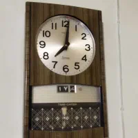 ساعت دیواری