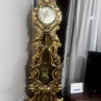 ساعت ایستاده