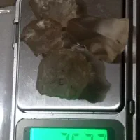 مقداری الماس سختی ده با کارشناسی به فروش می‌رسد