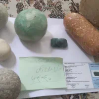 فروش سنگ الماس سنگ آسیاب و دو عدد گوهر شب چراغ