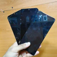 خرید موبایل های LCD شکسته