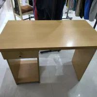 میز کامپیوتر