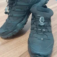کتونی آدیداس اندونزی