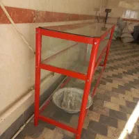 ویترین پیشخوان مغازه