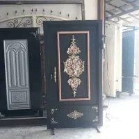 درب ورودی حیاط تک