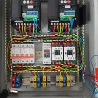 خدمات برق صنعتی و ساختمانی