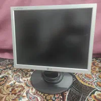 مانیتور ال جی ۱۹