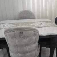 میز ناهارخوری همراه صندلی