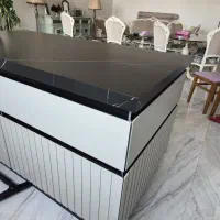 فروش جزیره نو جلوی کابینت