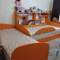 تخت دو طبقه