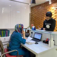استخدام خانم برای پذیرش مطب ارتودنسی